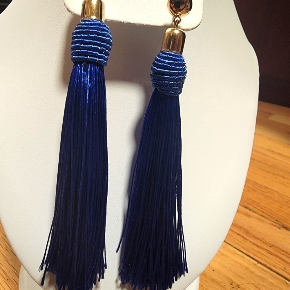 Blue Tassel Earrings //Drop Earrings // Dangle Earrings // Boho Earrings - Picture 2 of 3